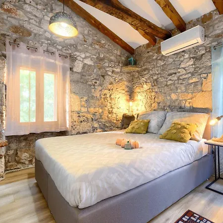 Holiday home Susanne By Interhome